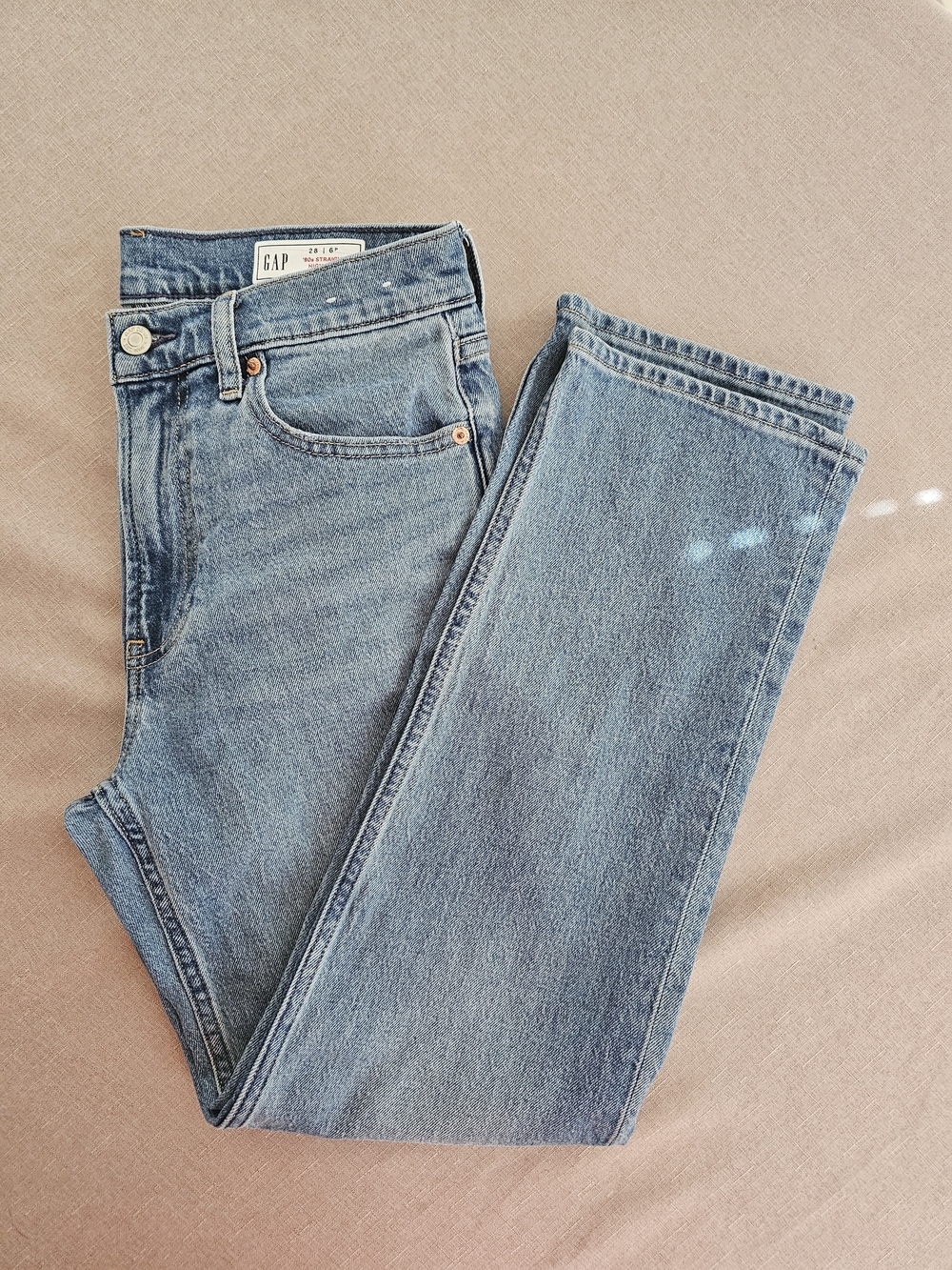 GAP '90s Straight High Rise Jeans Medium Wash Blue Size 28 / 6P Petite